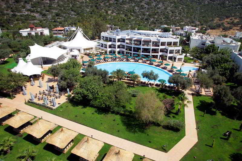 Latanya Park Resort Yaliciftlik Ngoại thất bức ảnh